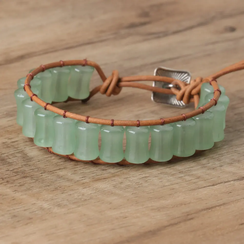 Neue ethnische mehrfarbige Leder armbänder tibetische Zigeuner Bambus Gelenk Perlen verstellbare Handgelenk Wickel Armband für Frauen Männer Schmuck