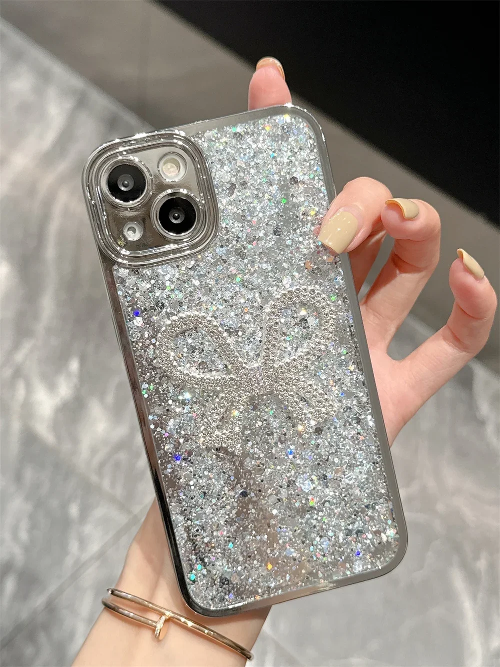 Luxury Glitter Diamonds Bow Phone Case Cute Bracelet Chain Cases Silver Color Protection Cover iPhone 14 13 15 Pro Max