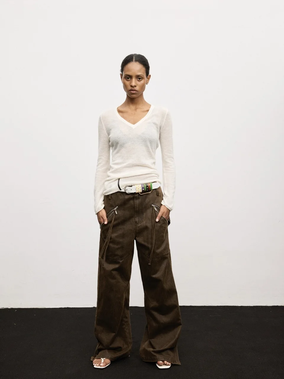 

Spring New Arrival Thin Wool Knitted V-Ne Pullover Casual Fit Women's Faion Translucent Design Long Sve Top