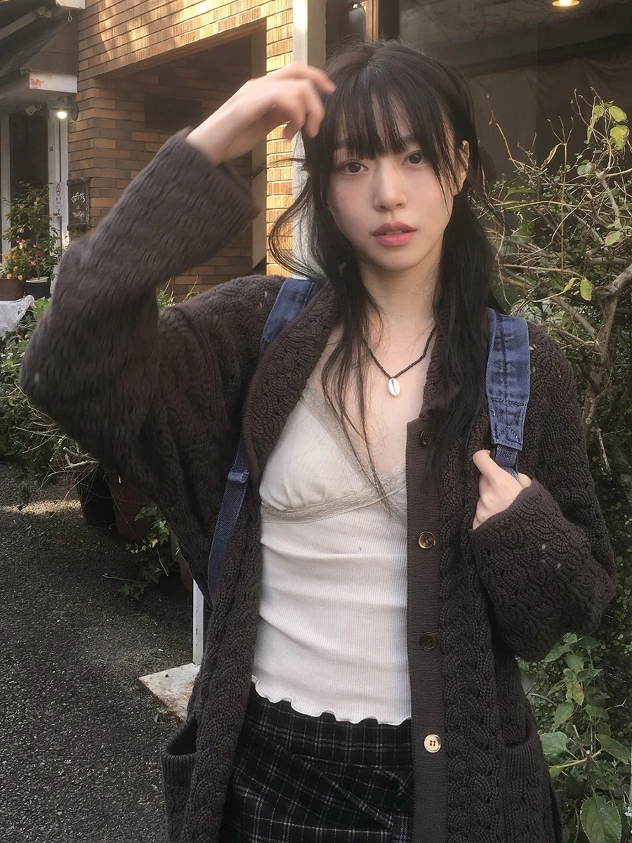 

WEIRD PUSS Japanese Artistic Sle Knitted Cardigan Women's Faionable Versatile Spicy Girl Top Button Design Slimming Polye...