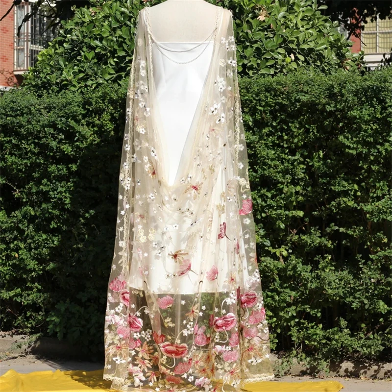 

Bridal Cape Shoulder Veils Floral Wedding For Brides Beige Red Yellow Summer Lotus Flowers Embroidered Lace Light Champagne