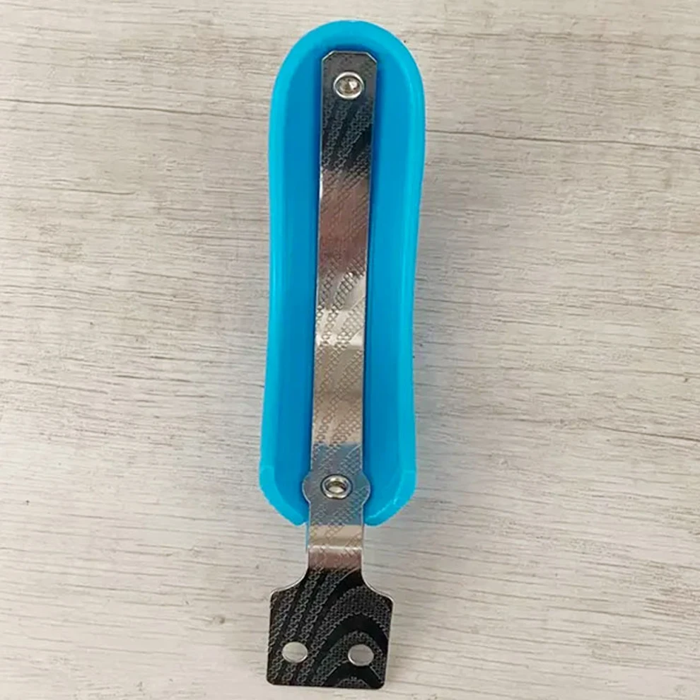 سكوتر الفرامل اكسسوارات الفرامل منصات الأطفال ثلاثة أو أربع عجلات الانزلاق الخلفية عجلة الفرامل منصات سكوتر غطاء العجلة الخلفية