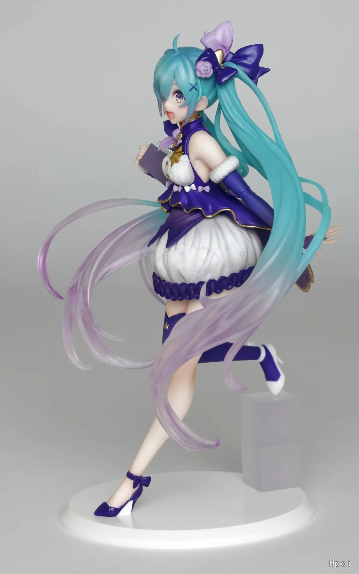 18CM Anime Hatsune Miku Hatsune Miku 3rd Season Winter Ver Winter Clothes Dress Up Standing Model Toy Gift Action Figure