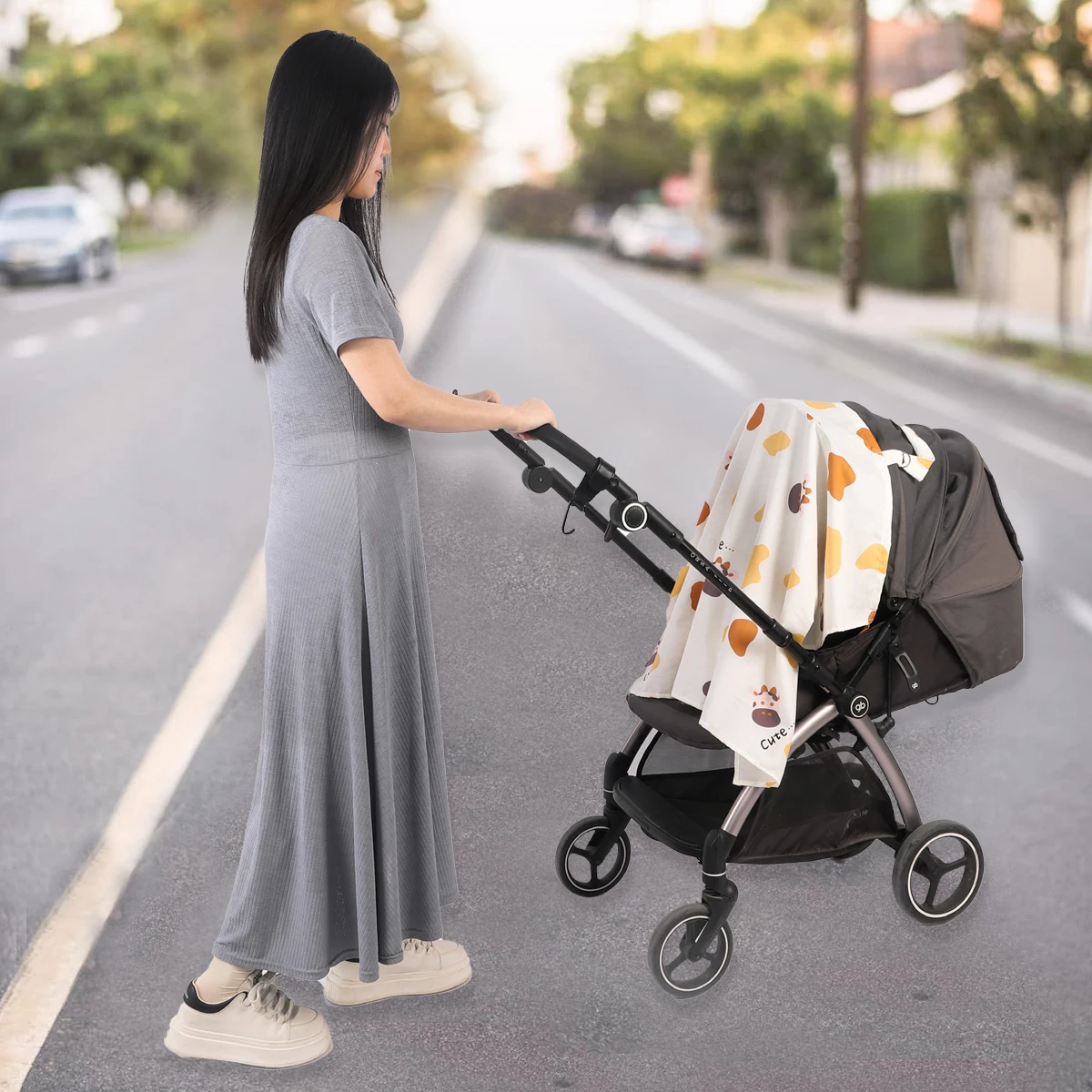 Portable Anti Light Out Nursing Cover for Outdoor Activities Printed Fabric Nursing Mask Breastfeeding Modesty and Nursing Apron