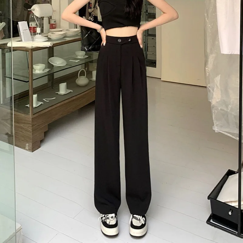 The new Korean version of droopy straight leg pants features a high waisted, slimming and loose fitting design