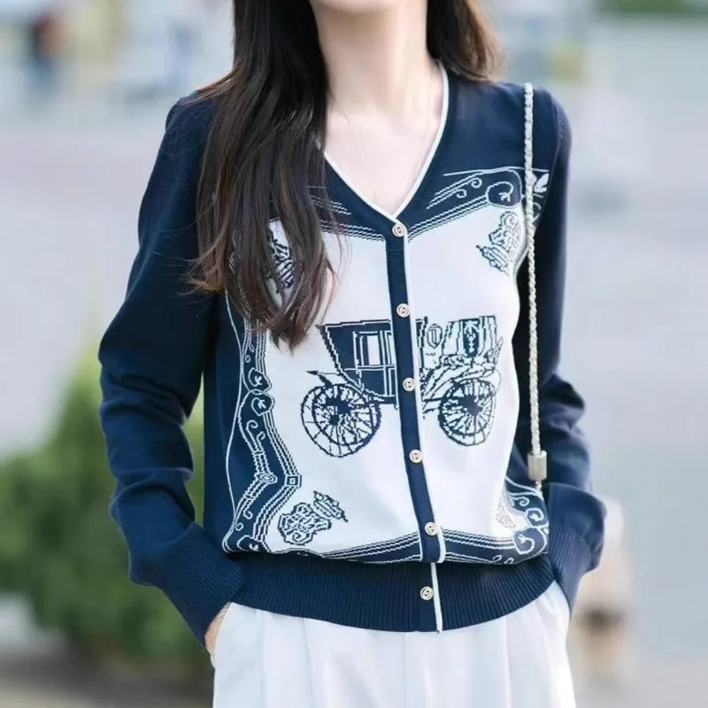 

Новая осенне-зимняя женская одежда, жаккардовая трикотажная рубашка с v-образным вырезом, повседневный свитер, кардиган, женский свитер с принтом, куртка