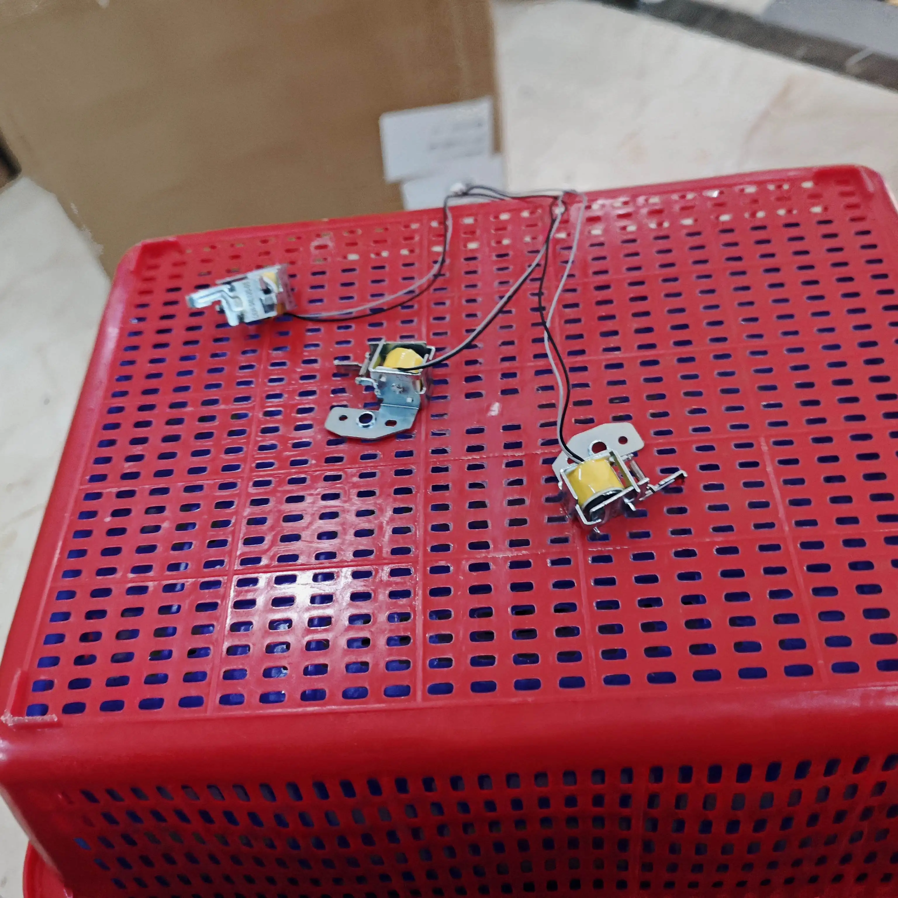 1X JC33-00025B Sole…