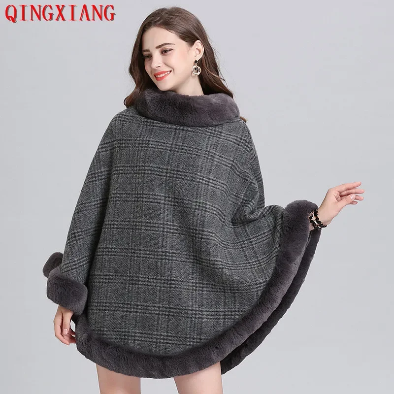 

Women Striped Plaid Cape Poncho Overcoat Winter Faux Fox Fur Woolen Loose Streetwear Knitted Oversize Pullover Fur Shawl Cloak