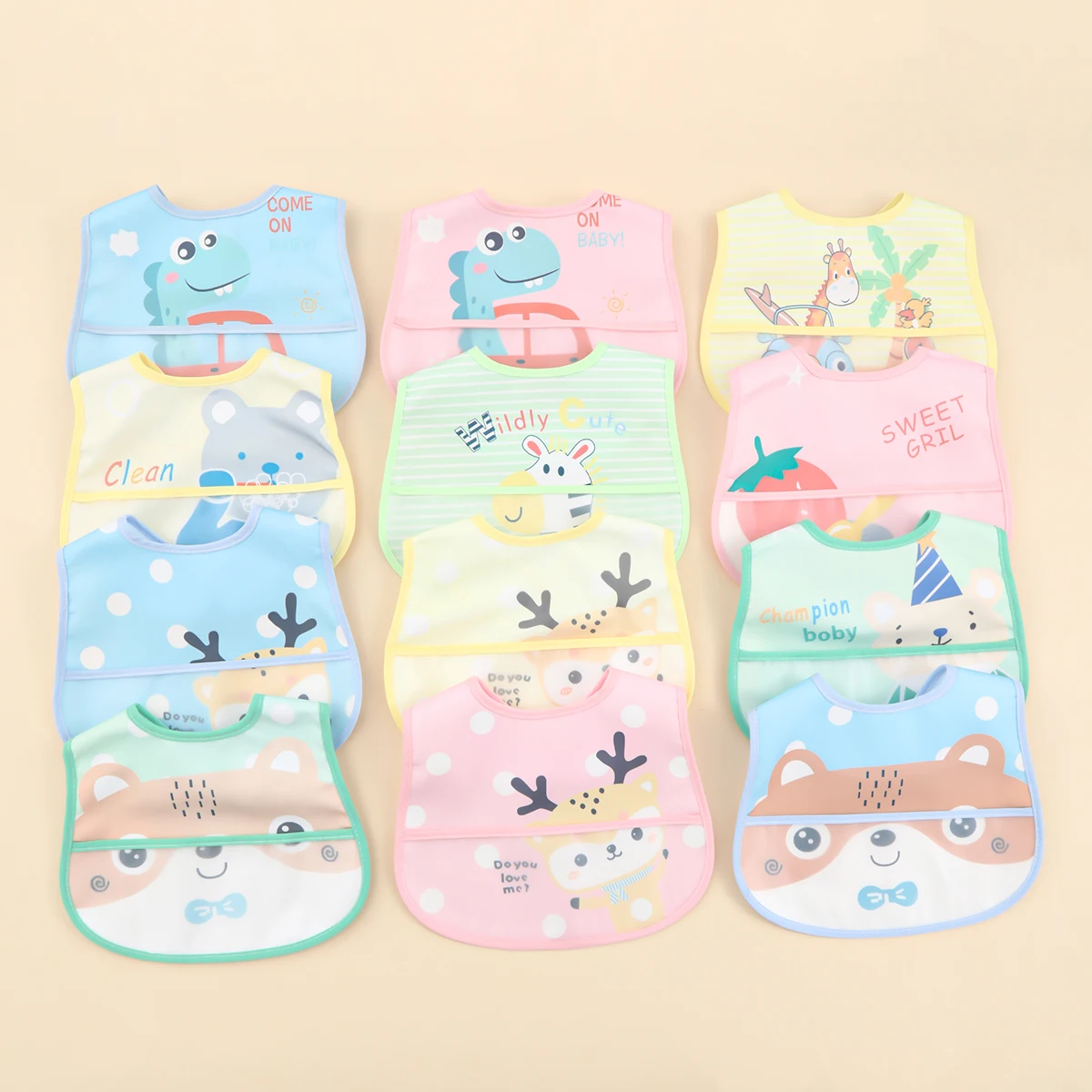 Random Mixed 3pcs Feeding Baby Bibs Waterproof No Sleeved Bibs for Baby Bib Saliva Boy Burp Cloths Newborn Slabbetjes Things