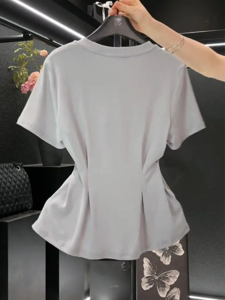 KUSAHIKI Fake Two-piece Short Sleeved T-shirt for Women's Summer Fashion Pleated Patchwork Design Waist Slimming Round Neck Top