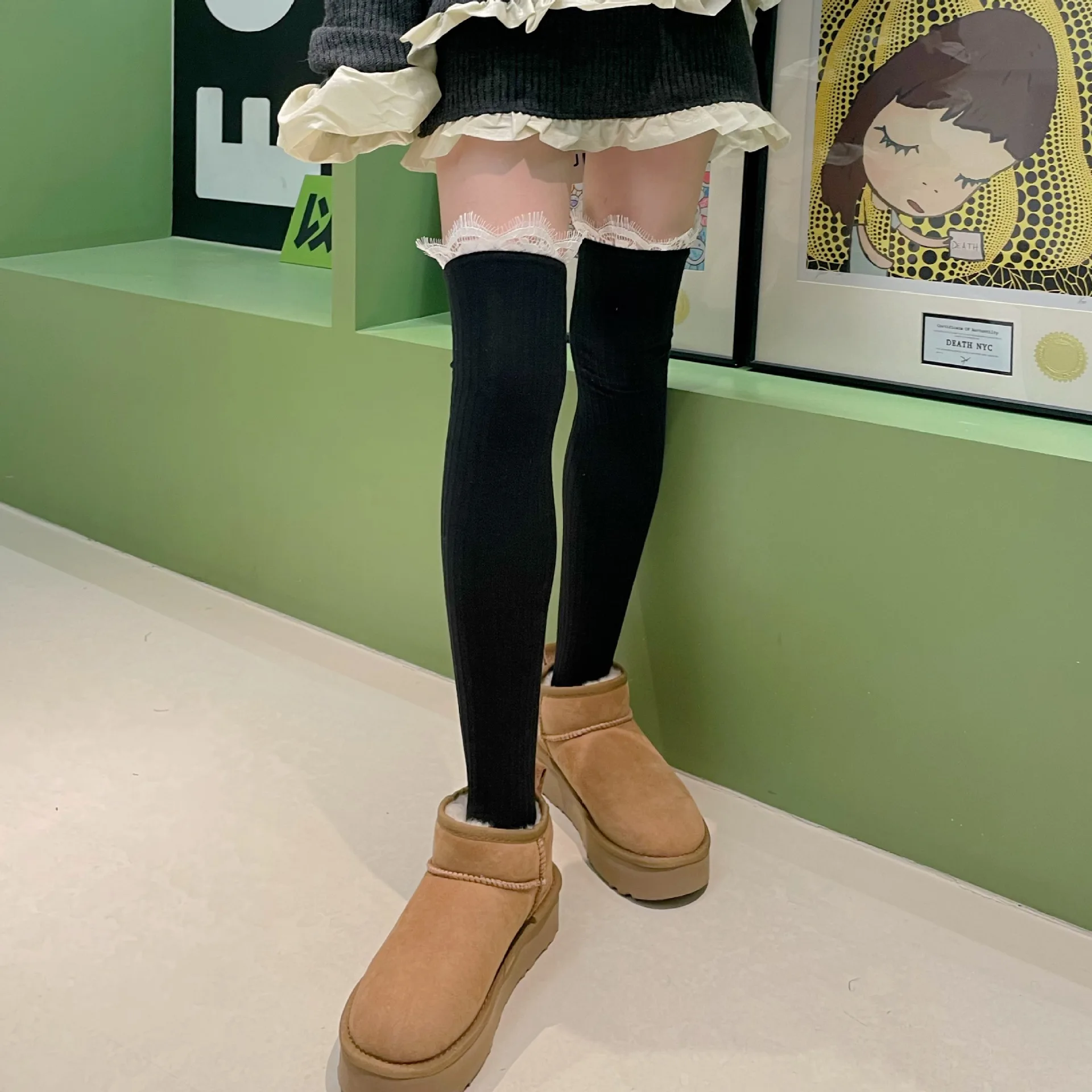 Fashion Personalized Black Lace Decorated Women's Over Knee Stockings Cotton Vertical Striped Lolita Thigh-High Socks Wholesale