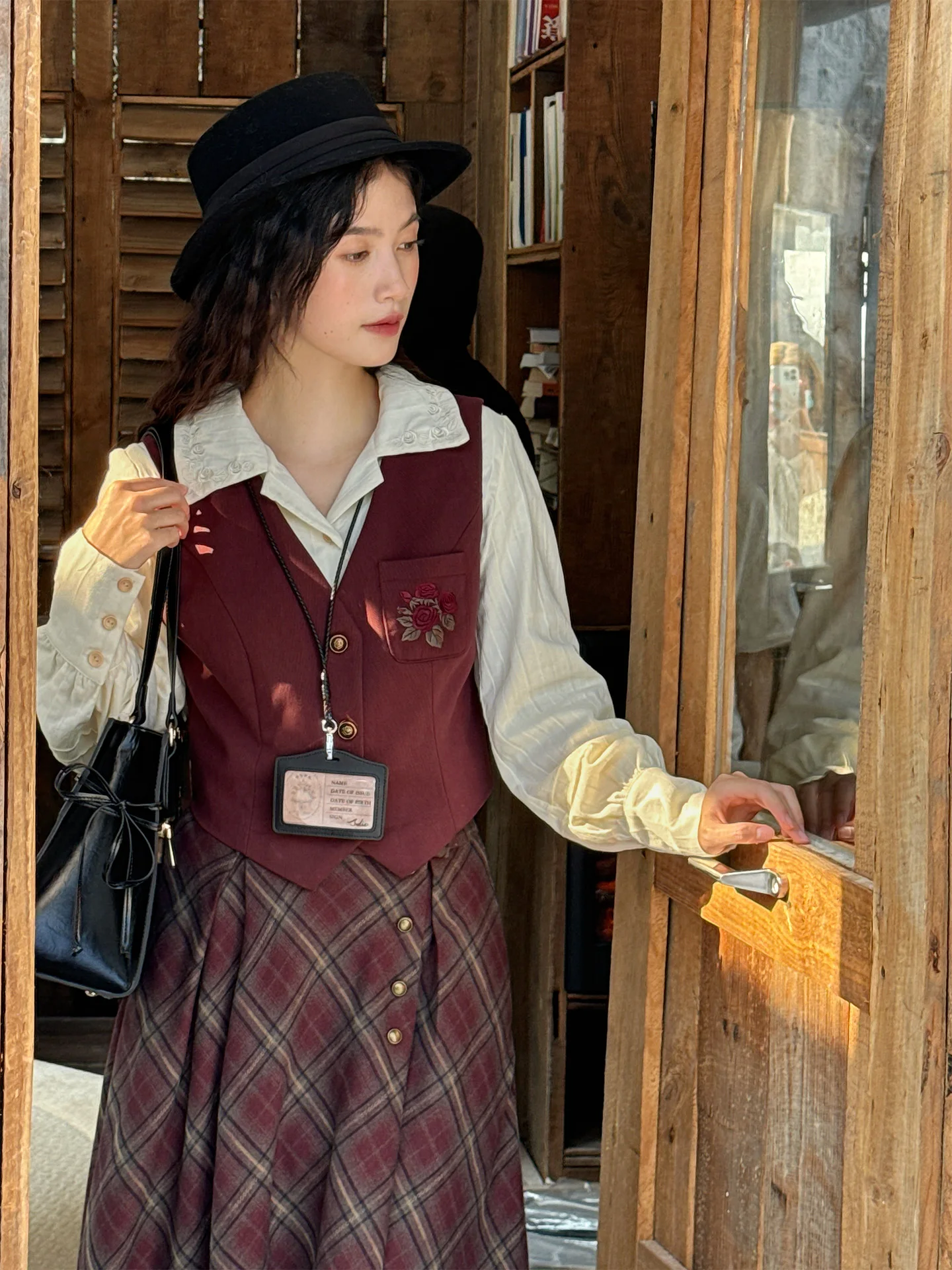 

Ele Embroidered Pearl London Sunset Briti Sle Set with Plaid Skirt And Vest Breathable Cotton Linen Long Sve irt