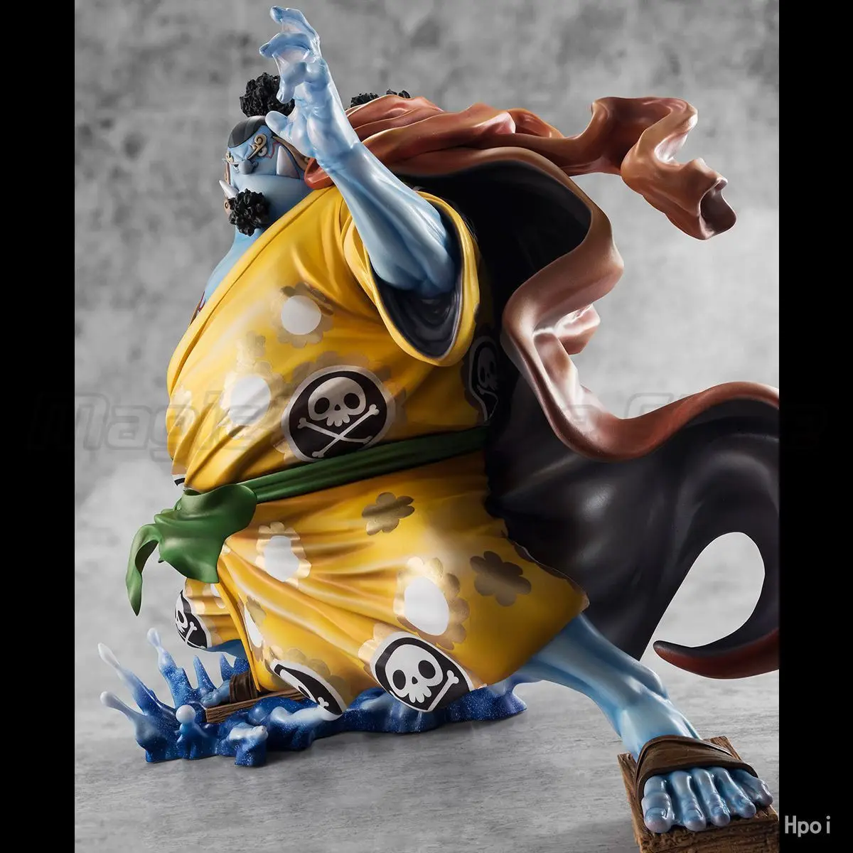 

【MT】MegaHouse POP MAX Jinbei 1/8 Scale Animation Model Figure Toys