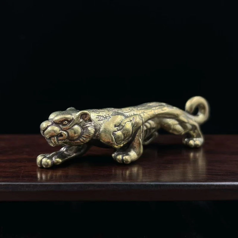 

Little Fairy/ Pure Copper Tiger Statue Ornaments Miniature Desktop Home Decoration Metal Animal Statue Home Garden Decoration