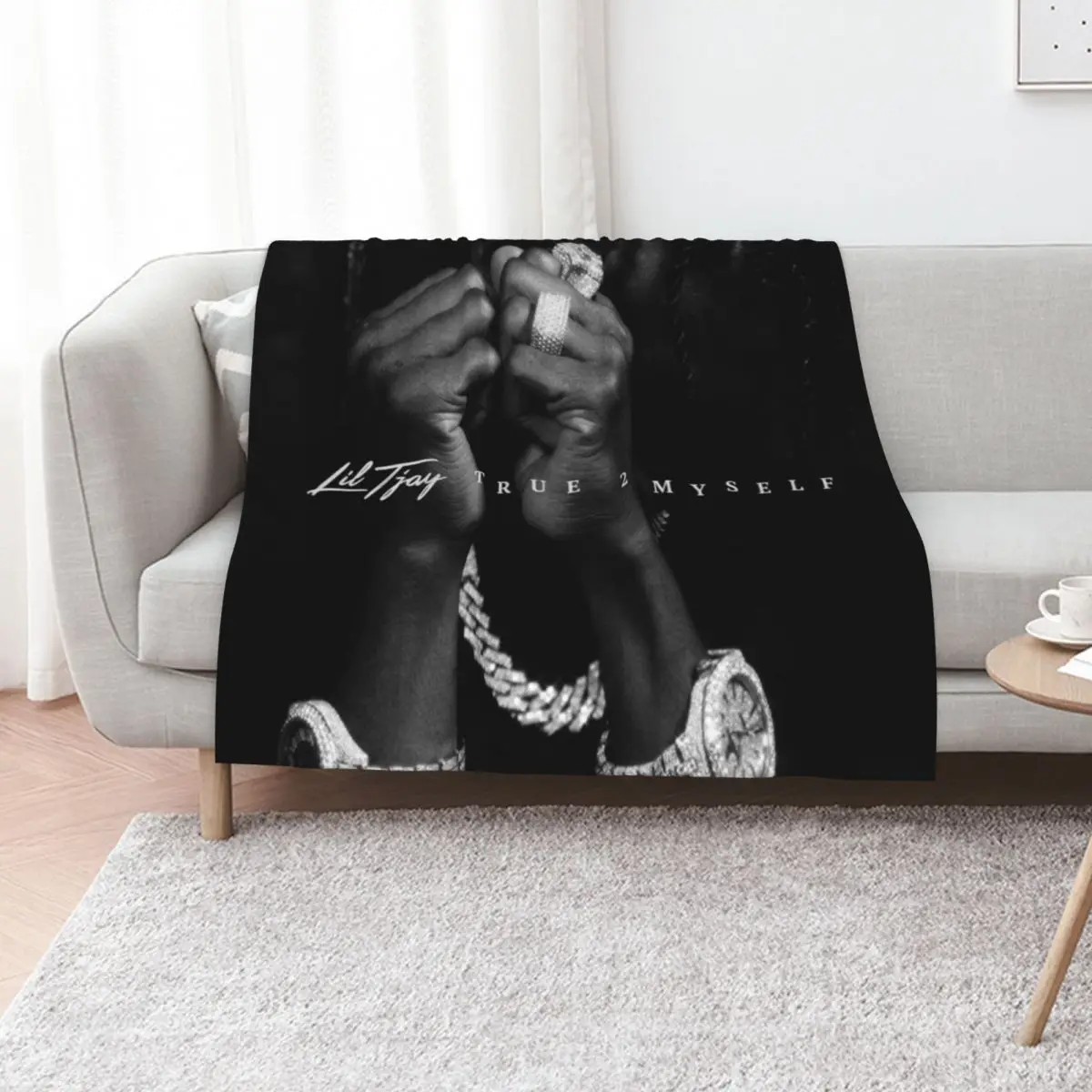 

lil true 2 red tjay Throw Blanket Warm Flannels sofa bed bed plaid Blankets