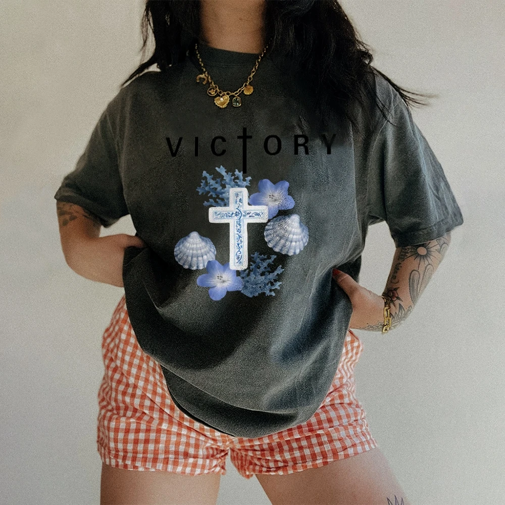 

Streetwear Vintage Y2K Graphic T-Shirt Women's Harajuku Oversized Tee 2000s Japanese Aesthetic Cute Kpop Cross Print