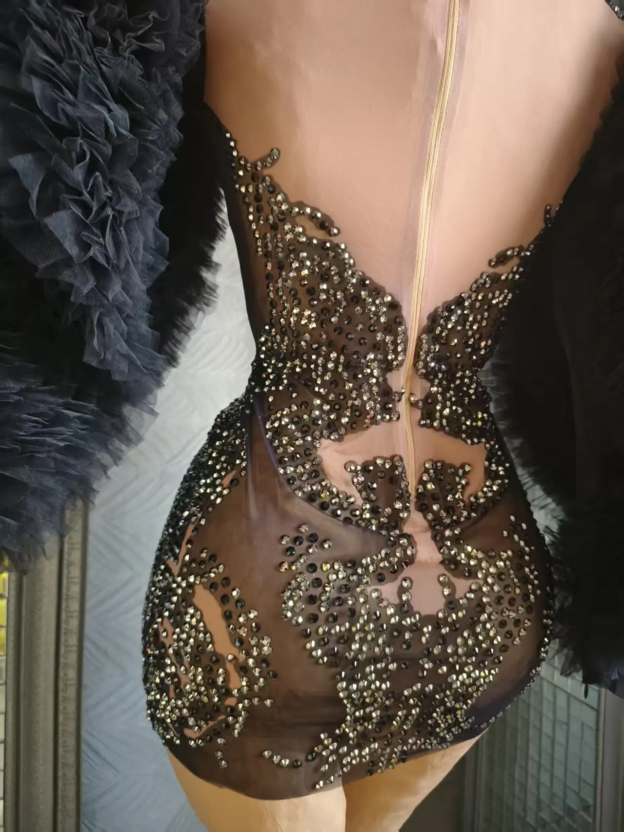 المرأة الفاخرة الراين طويلة نفخة الأكمام Bodycon شبكة فستان قصير مساء نادي حفلة Nightbar DJ Gogo فستان المرحلة زي