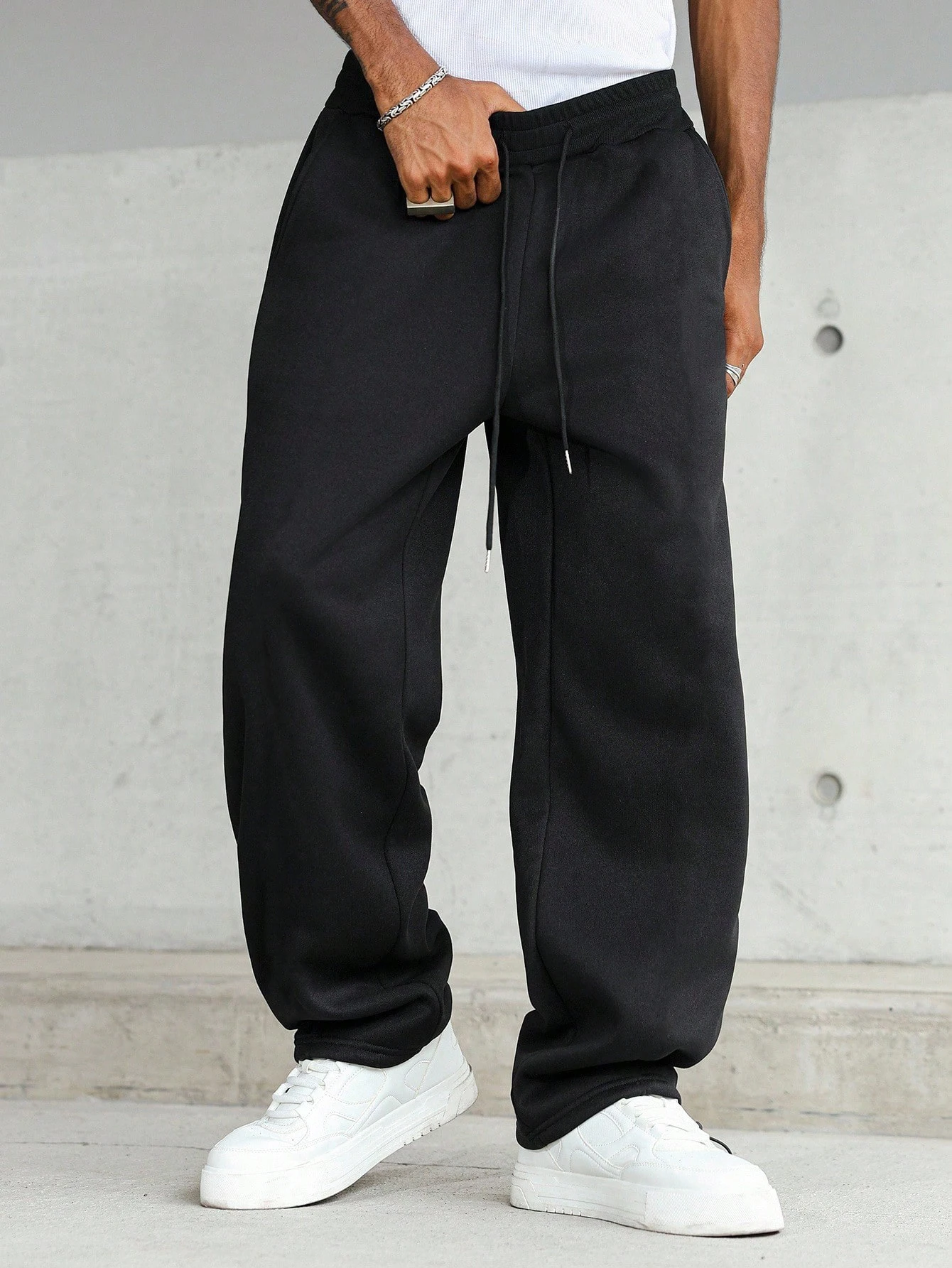 

Men'S Sports Pants 2026 Youth Street Fashion Pants Spring And Autumn Retro Japanese Wide Leg Straight Leg Loose Drawstring Pants