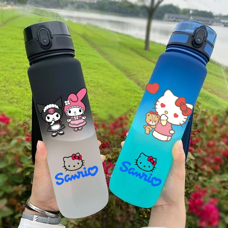 

650ML Sanrio Water Cup Kawaii Hello Kitty Kuromi Anime Large Capacity Drinking Cup Portable Outdoor Sport Water Cup Kids Gifs