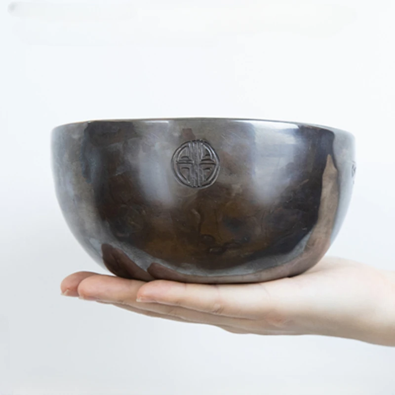 

Handmade Nepal Singing Bowl Chakra Tibetan Singing Bowl Sound Healing Meditation and Yoga Bronze Large Handicraft Mindfulness