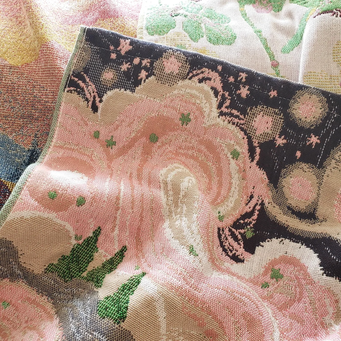 Beautiful Cat Natural Scenery Pure Cotton Yarn Towel Handkerchief 3 Layer Gauze Kitchen Hand Towel Absorbent Quick Drying