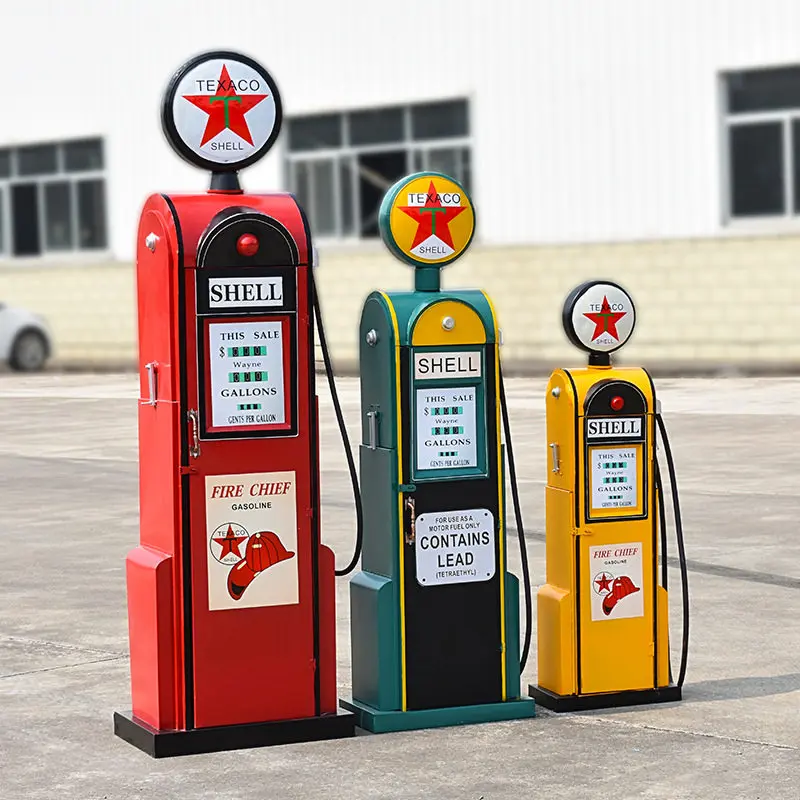 Retro wrought iron refueling machine model floor ornament, wine cabinet locker, creative home soft decoration jewelry storage