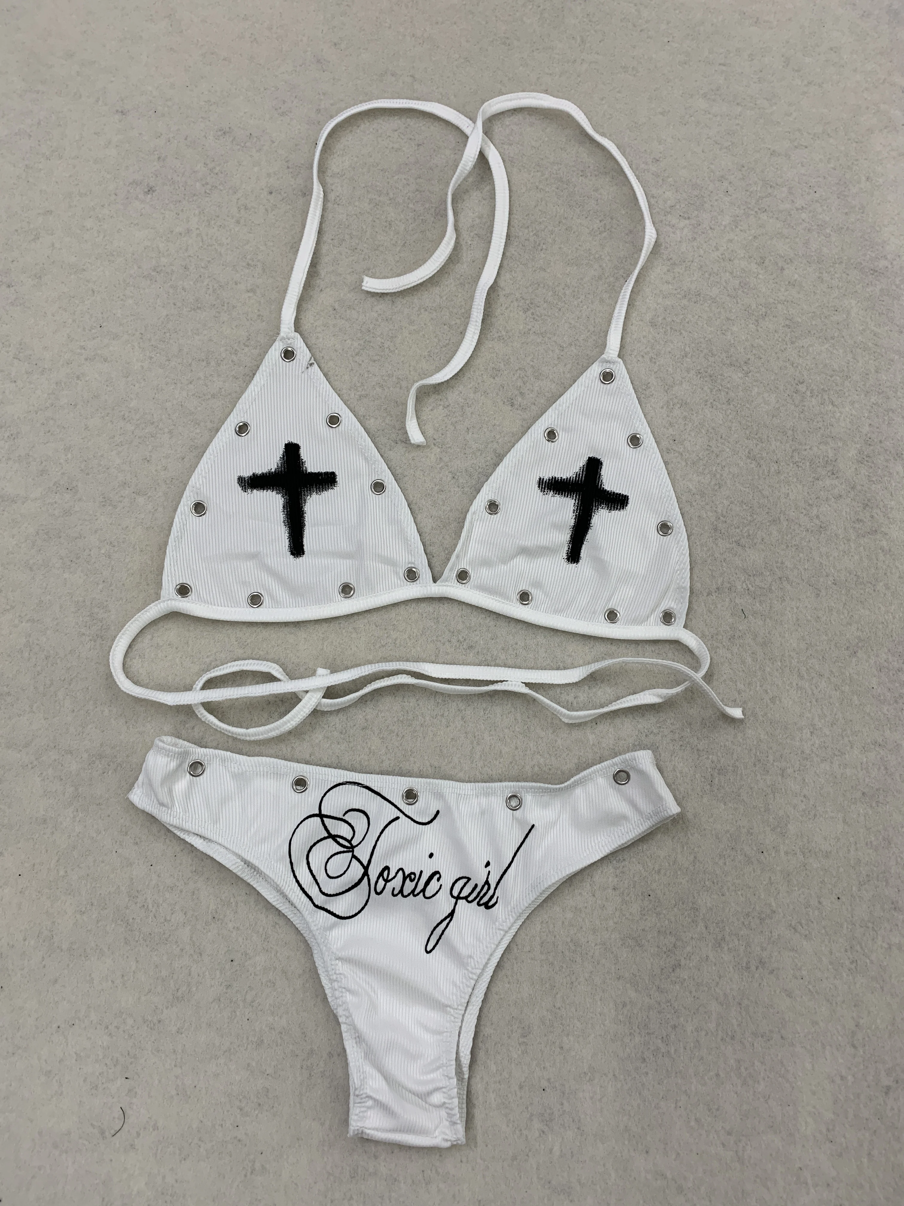 Summer Sexy Spice Girl Style Wearing Pool Style Cross Stripe Print Lace-Up Bikini