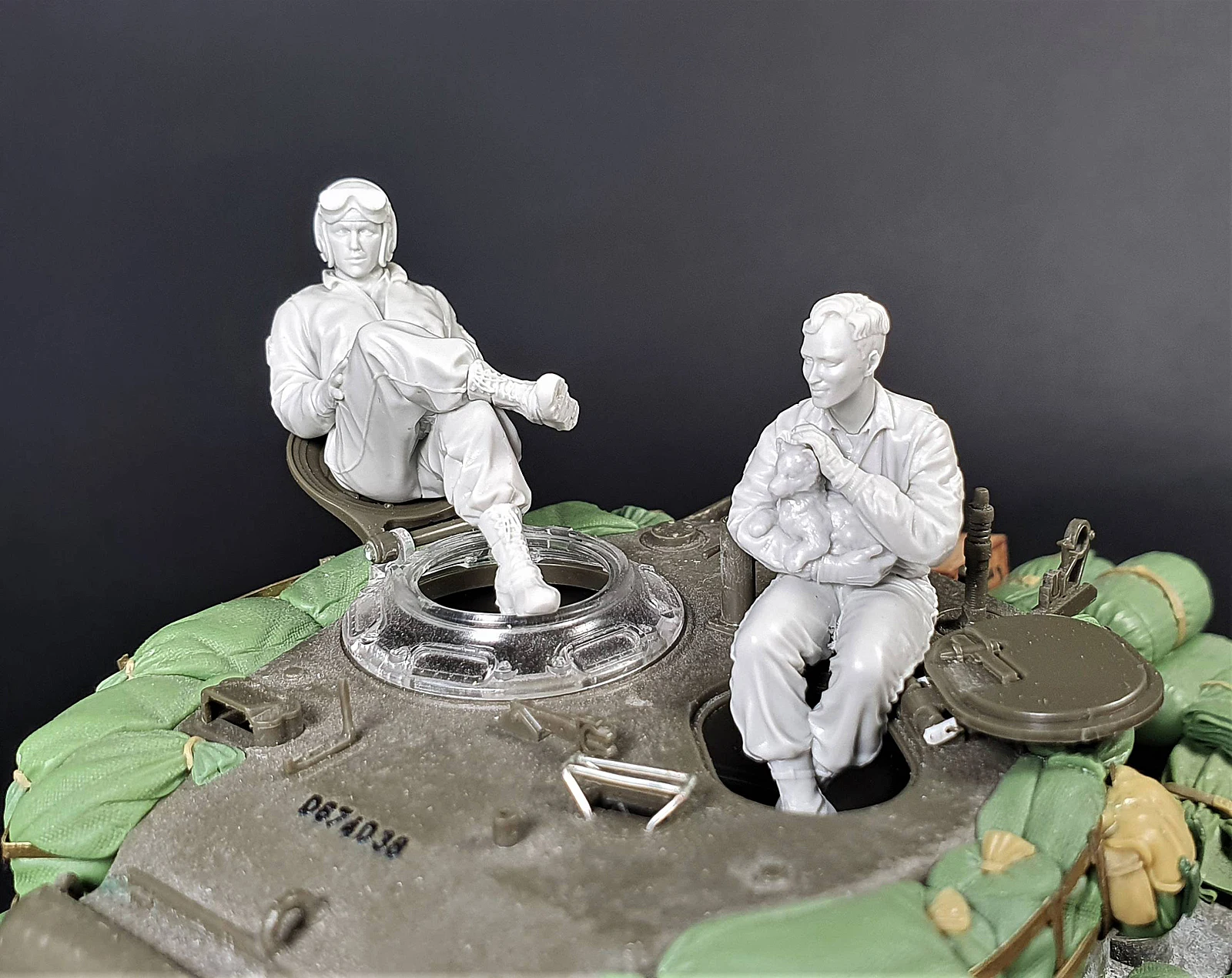 

1/35 Resin Model Figure GK ,2 Figure , Unassembled and unpainted kit