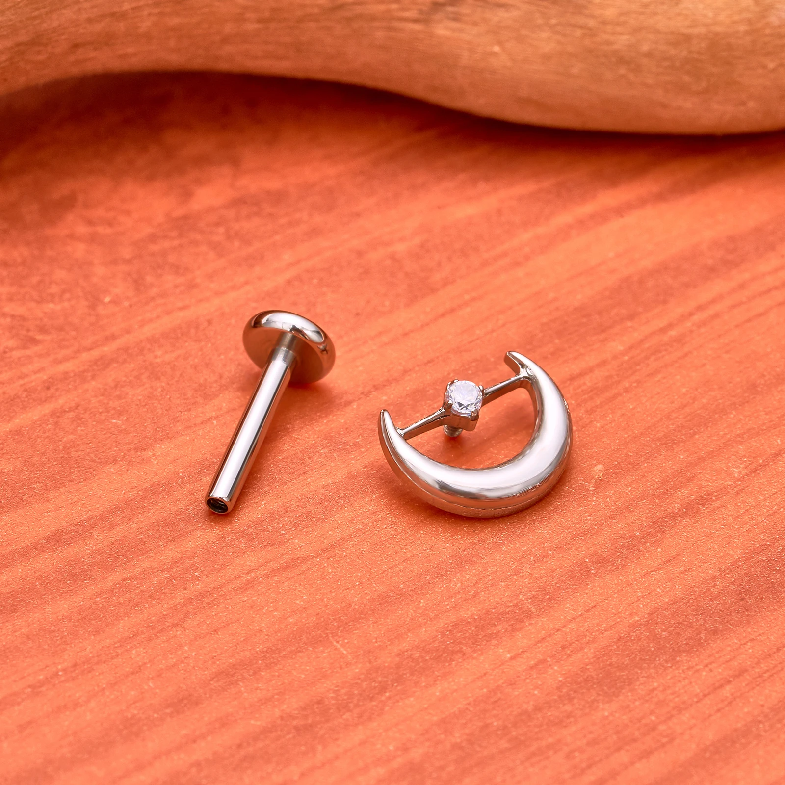 ASTM F136 Labret الشفاه الأنف مسمار وأقراط للنساء ثقب الجسم G23 التيتانيوم 16 جرام الزنمة الغضروف أقراط