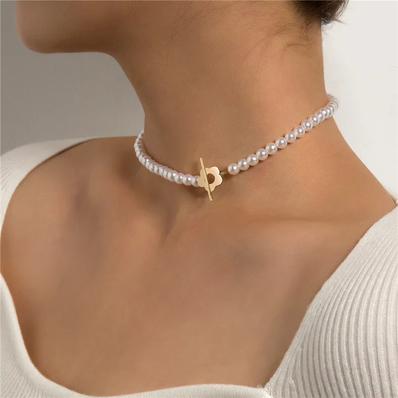 LATS 2022 Fashion Luxury OT Buckle Crystal Glass Bead Chain Choker Necklace for Women Flower Lariat Lock Collar Necklace Gifts
