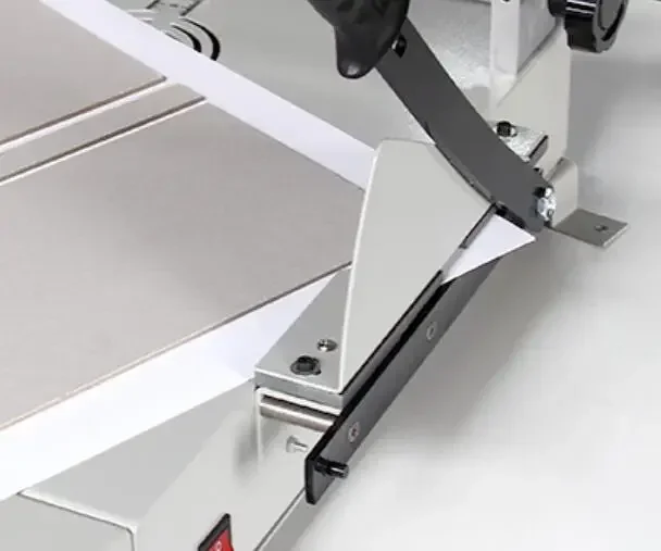 

KDC-100P hardcover book cover making machine with groove pressing function