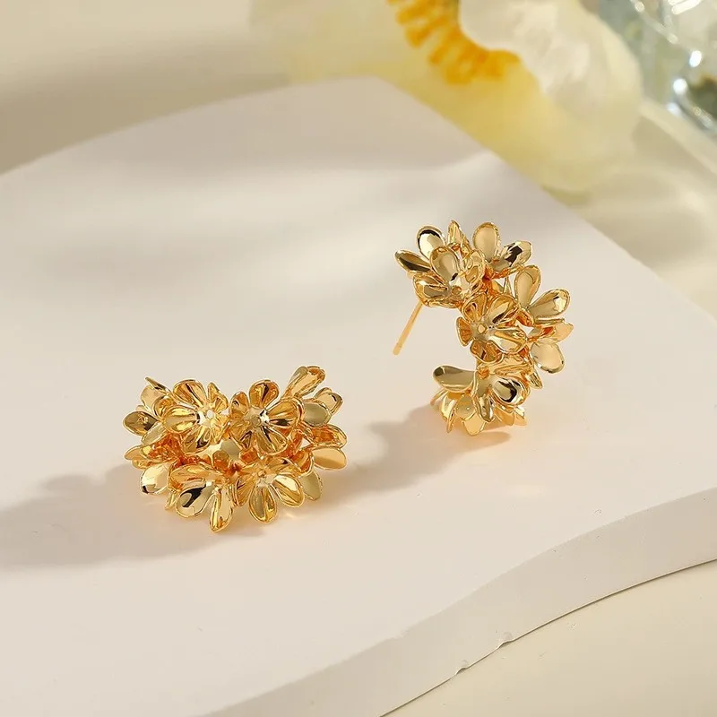 925 Silver Needle Korean Fashion Gold Color Flower Earrings For Women Jewelry 2026 Trending New Luxury Women's C Earrings