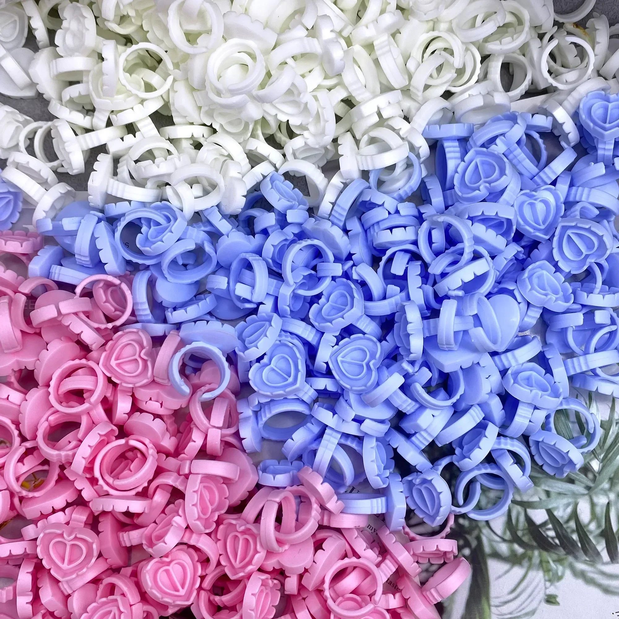 Hurtownia wachlarzy do przedłużania rzęs kwitnący kubek uchwyt na klej pierścień kształt kwiatu taca pigmentowa do szczepienia rzęs