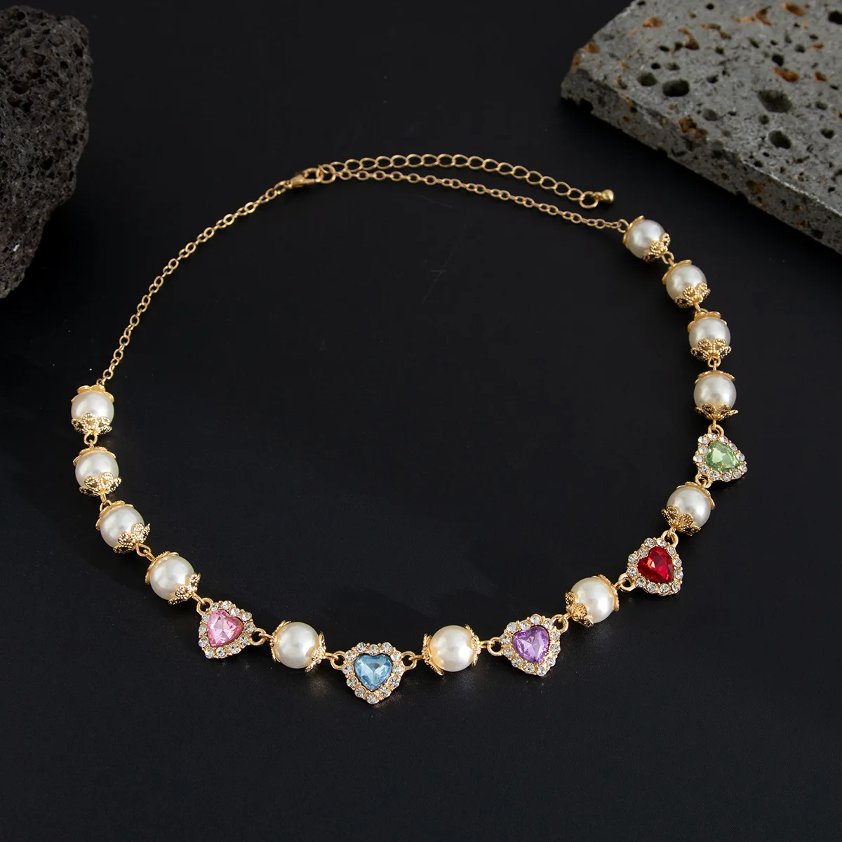 ﻿   حساسة القلب تقليد اللؤلؤ عقد قصير للنساء الرجال الملونة الزركون الربط المختنق سلسلة العصرية مجوهرات الحفلات Gif