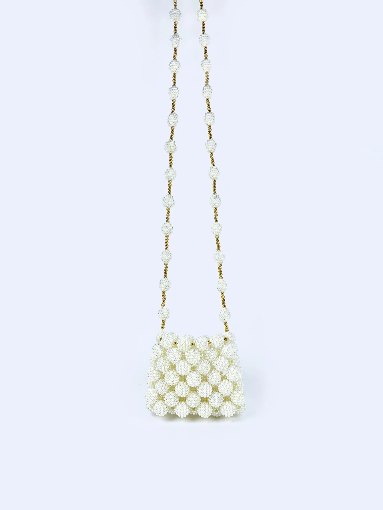 Unique and Fashionable Mini Beaded Yangmei Small and Exquisite Pearl Mouth Red Bag Versatile Western Girl Feeling Crossbody Bag