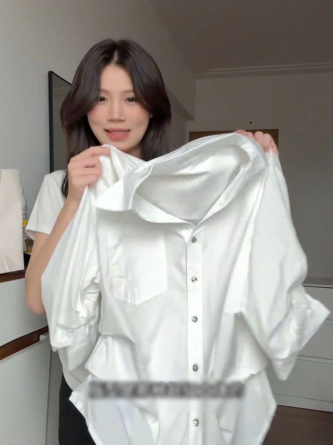 

Elegant Casual White Shirt Women's Outerwear Simple Fashion Slimming Style Commute Wind Button Pocket Pure Color Polyester Fiber