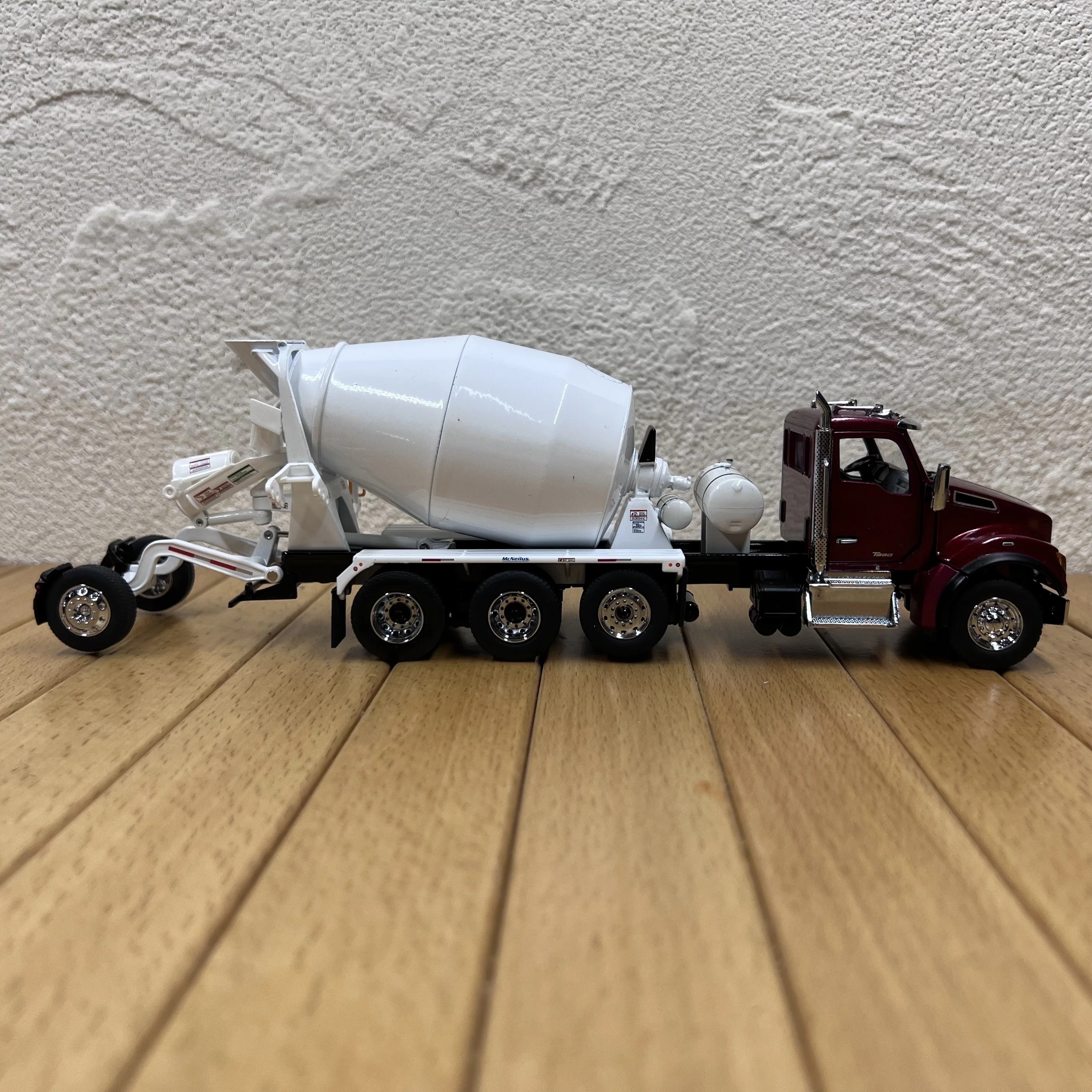 다이캐스트 체중계 켄워스 T880 믹서 트럭 합금 자동차 모델, 수집용 장난감 선물, 기념품 전시 장식품, 1:50