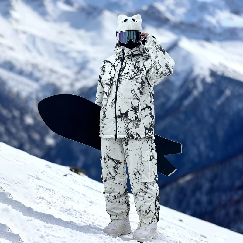 

2026 New Windproof Warm Outdoor Skiing Suits Snow Sports Hooded Women Men Snowboarding Sets Waterproof Long Sleeve Ski Suit