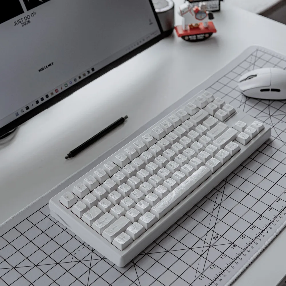 119 Keys Silver Feather Embossed Feather Keycap White Customized Mechanical Keyboard magnetic axis PBT Sublimation Cherry Height