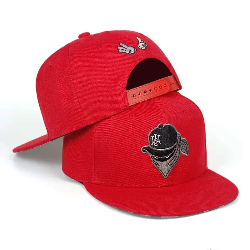 Men\'s Fashion Masked Thief Embroidered Snapback Caps Unisex Sunshade Hat Women Adjustable Hip Hop Baseball Caps Cowboy Hat