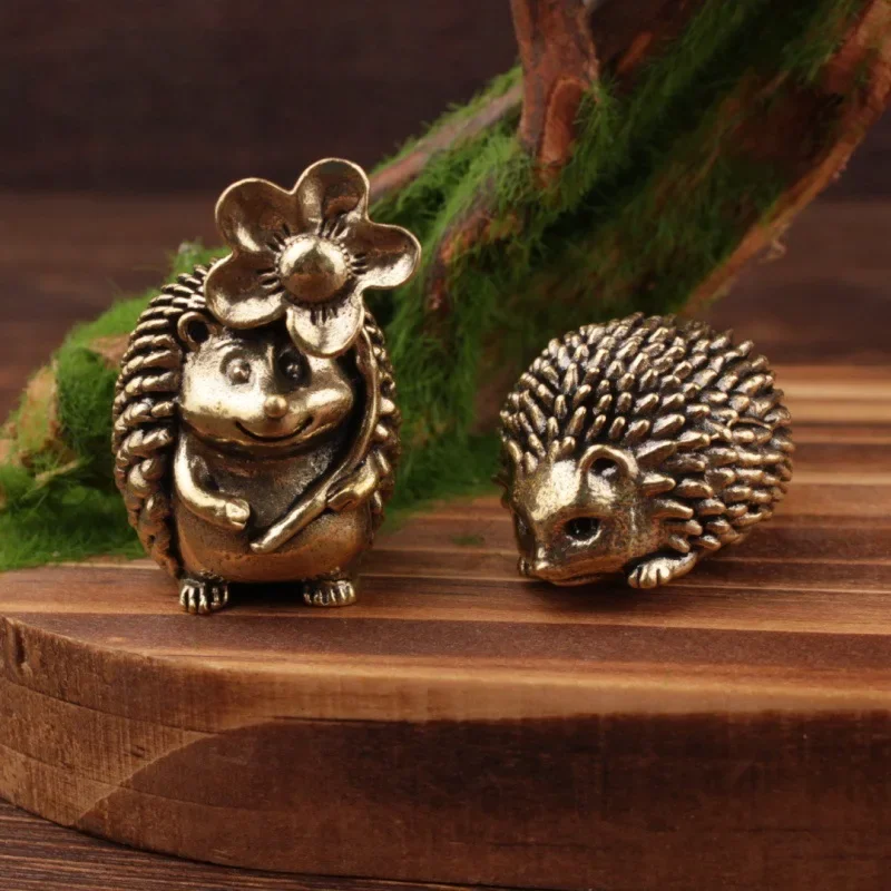 Brass ornament Small hedgehog ornament Cross-border retro copper hedgehog brass tea pet