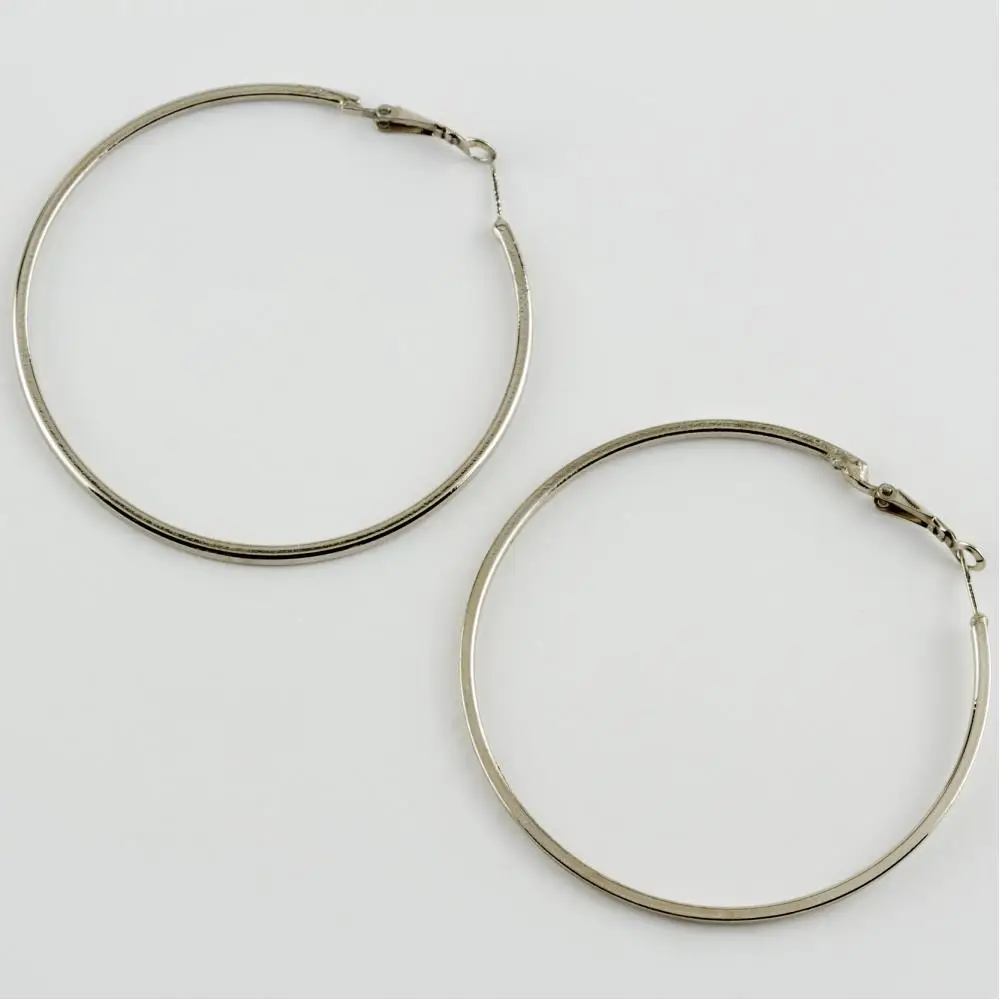 Locked Crushing Ring Earrings (7 cm)