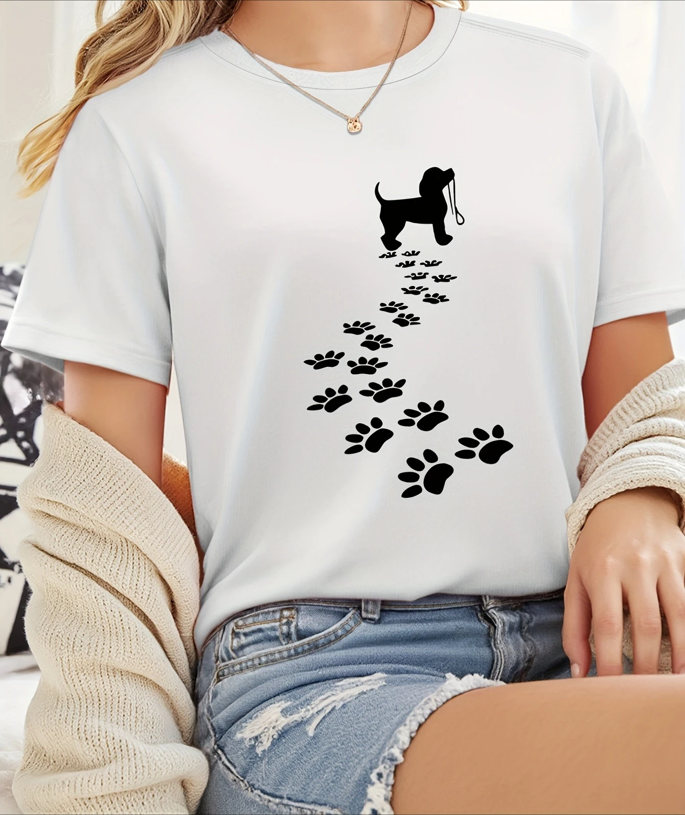 Women's Light Yellow Casual Short Sleeve T-Shirt Dog Paw Print Graphic Tee Round Neck for Summer Apparel Tshirt Playful Design