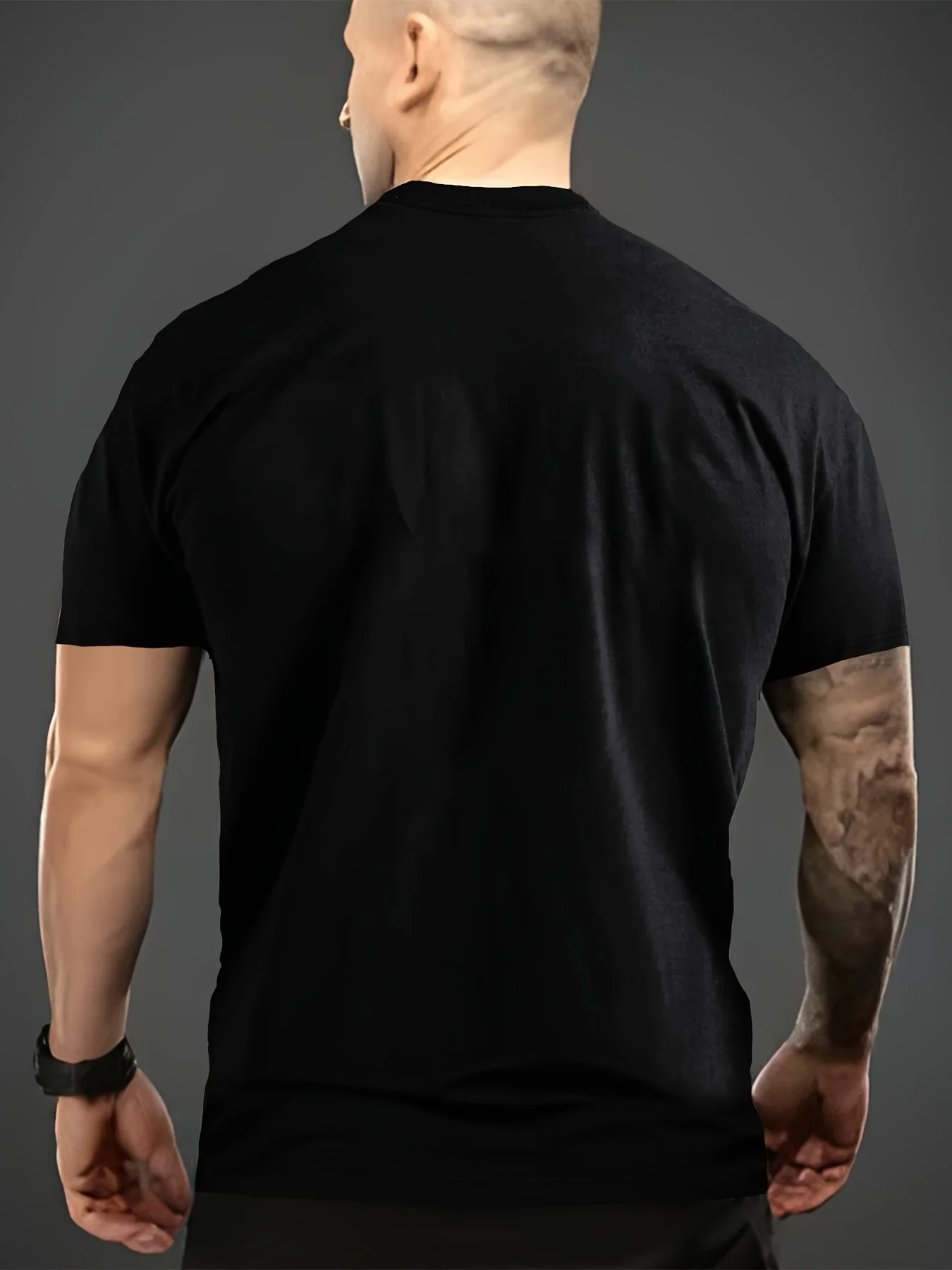 Men's summer fashion cartoon bear print -100% cotton micro-elastic O-neck short-sleeved sports T-shirt, machine washable.