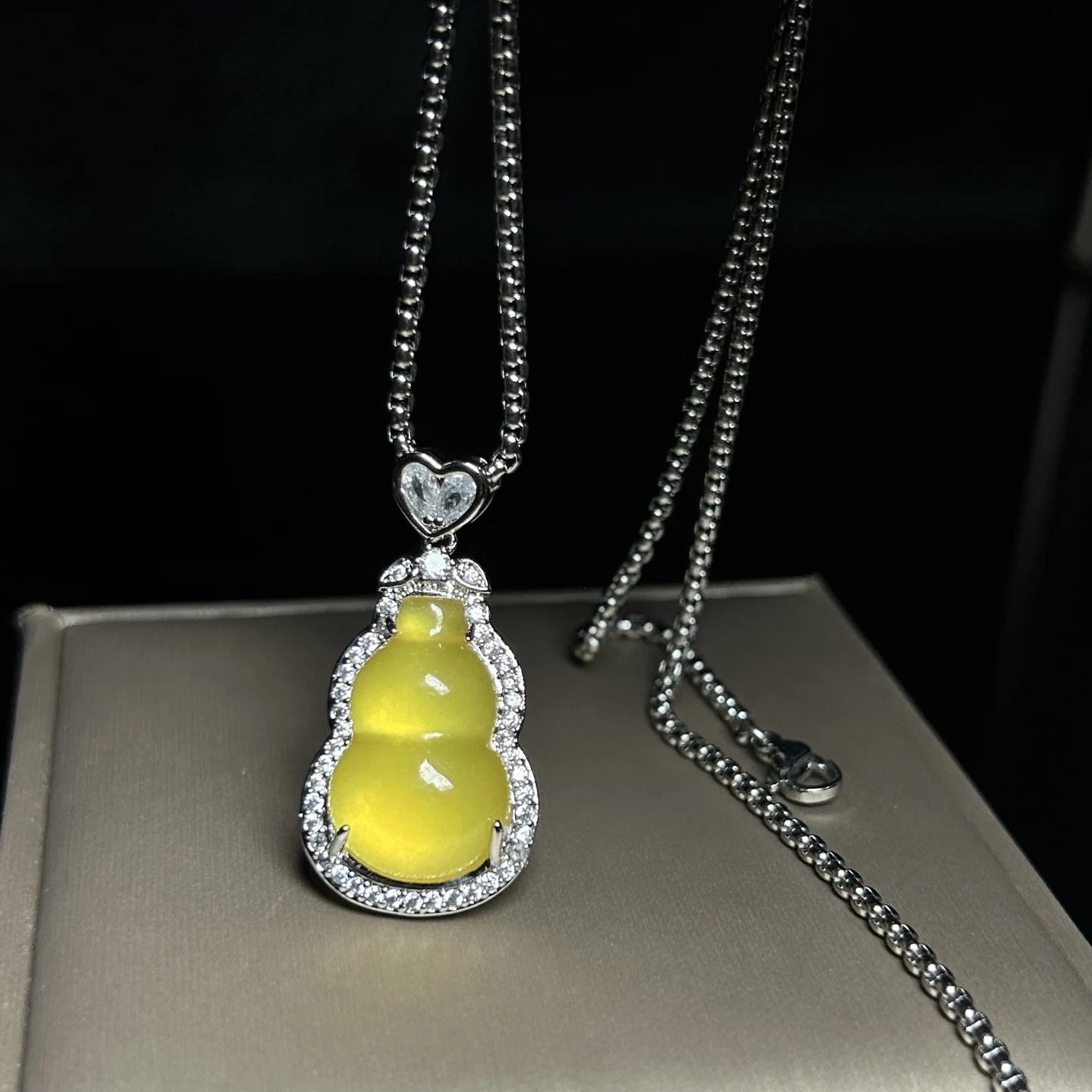 Real Natural high Ice  Jade Jadeite Carved Pendant&Necklaces