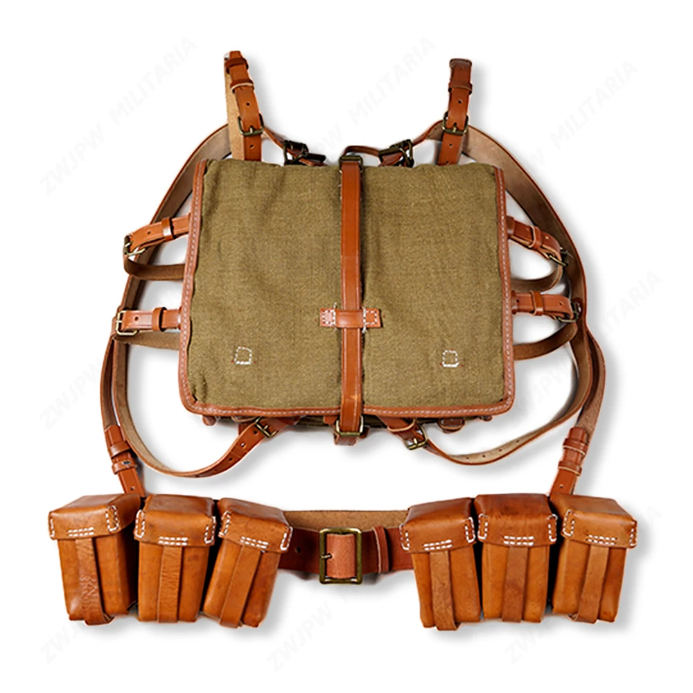 WW2 CHINESE ARMY KMT PACKAGE FIELD  WITH WOODEN FRAM WITH A PAIR AMMO POUCH AND 50 BELT