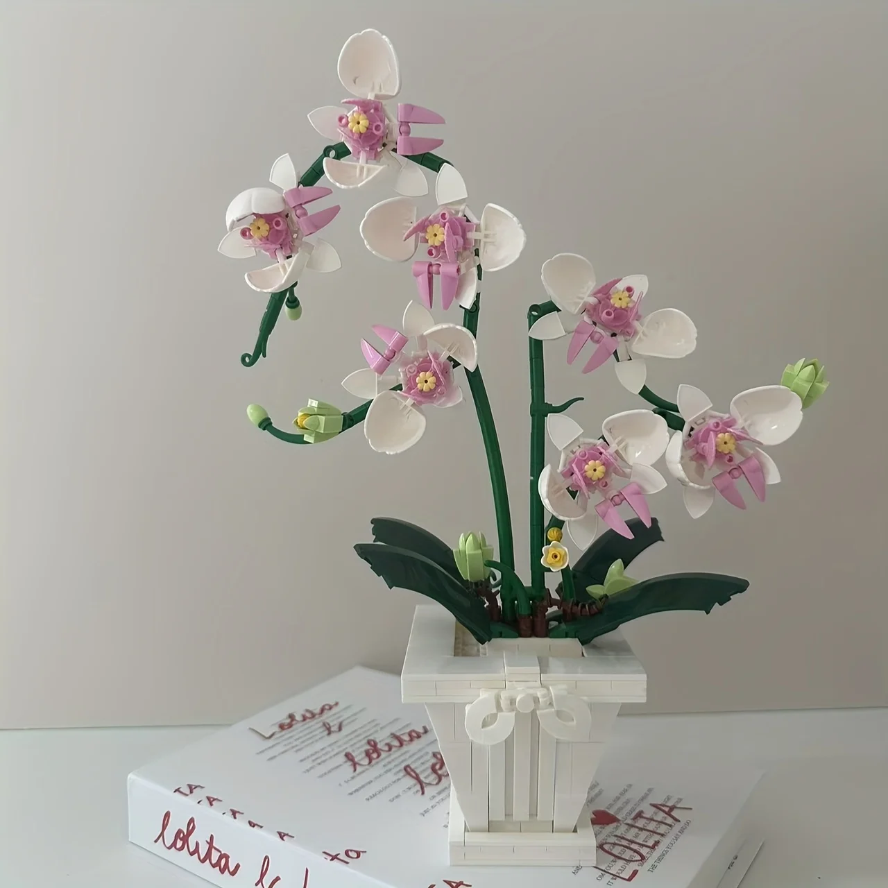 Adult Version of the Decorative Ornament/Pink Orchid, Perfect for Mother's Day Gifts, Suitable for Home Decor, Office Decoration