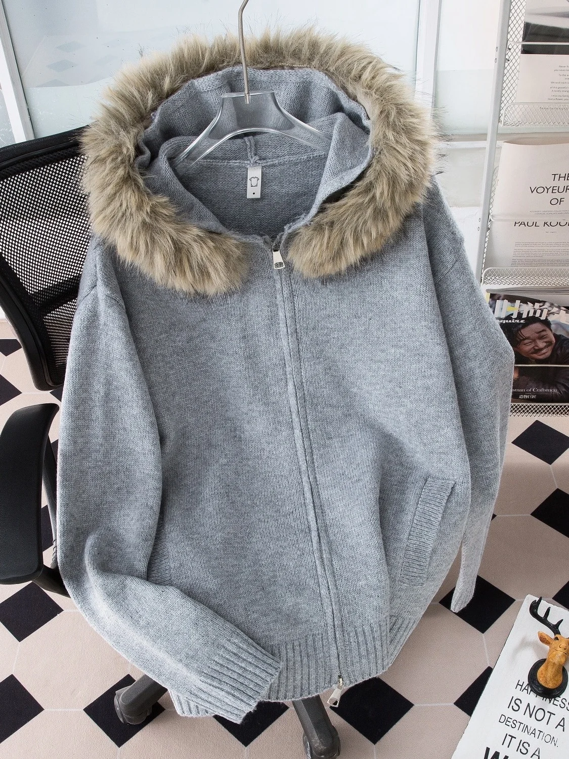 

Detachable Fur Collar Knitted Open Cardigan Men's Loose Casual Hooded Jacket Trendy Autumn Winter New Style Comfortable Polye...