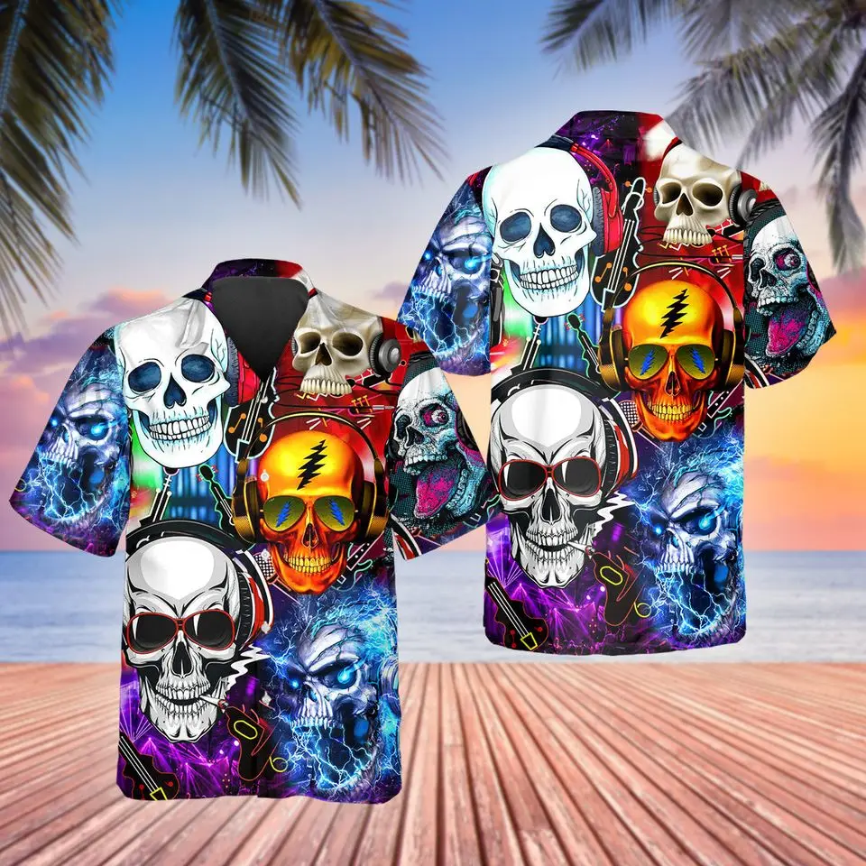 Retro skull print men's shirt summer anime vintage lapel Hawaiian beach shirt men's casual single-breasted short-sleeved top