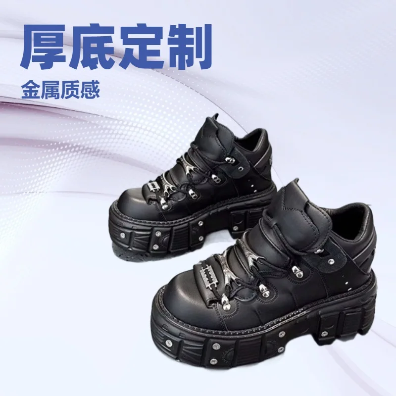 scarpe-da-uomo-in-pelle-alla-moda-con-borchie-dal-design-di-nicchia-spagnolo-scarpe-da-papa-con-plateau-e-suola-spessa-in-metallo-retro-stivali-da-motociclista-con-suola-a-canotta